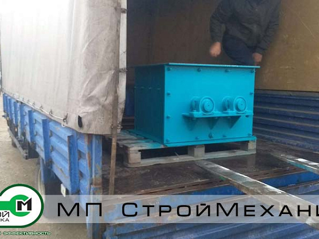 Компании из г.Санкт-Петербург отгружена дробилка легких бетонов ДК-700