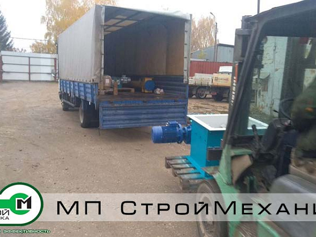 Компании из г.Санкт-Петербург отгружена дробилка легких бетонов ДК-700