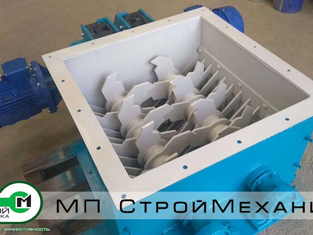 Компании из г.Санкт-Петербург отгружена дробилка легких бетонов ДК-700